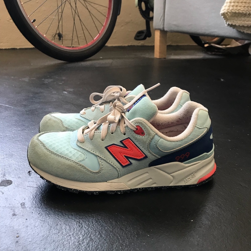 New Balance 999